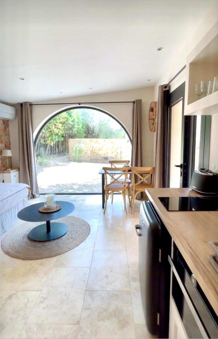 Villa La Carpenee Roquefort-les-Pins Exterior photo